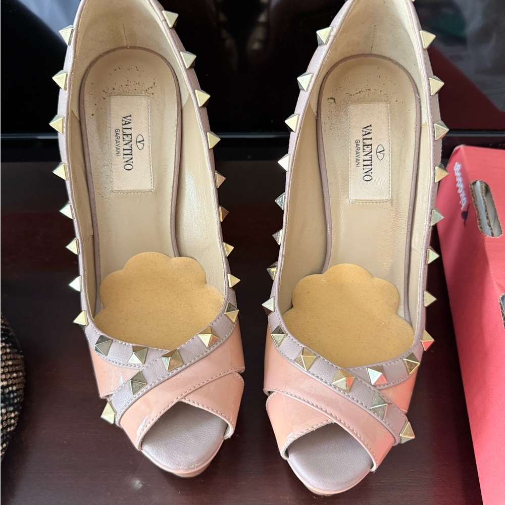 Valentino Women's Pink and Beige Rockstud Heels